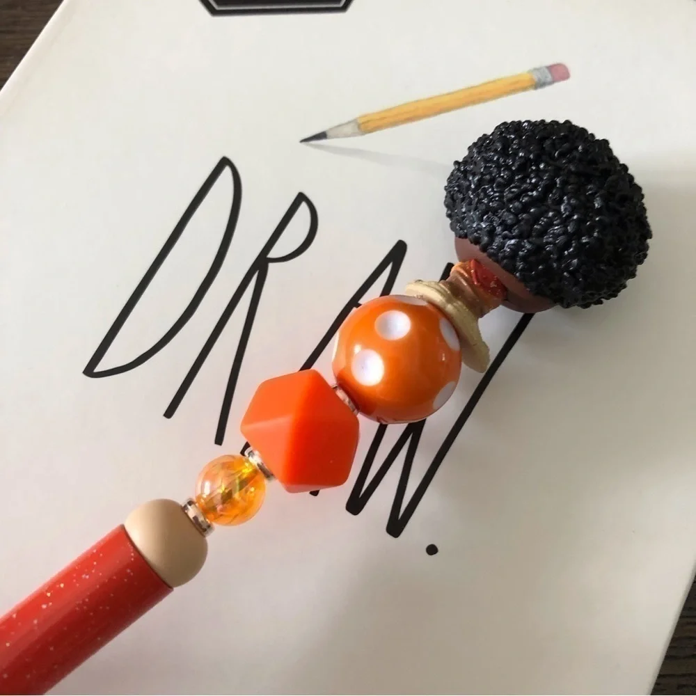 Disney Doorables: Encanto: Antonio handmade beaded pen